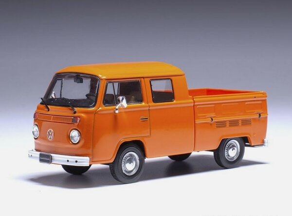 Volkswagen Volkswagen T2b Double Cabin Pick Up 1982 - 1:43 - IXO Models Volkswagen Volkswagen T2b Double Cabin Pick Up 1982 - 1:43 - IXO Models