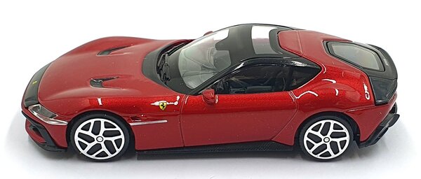 Ferrari Ferrari 12 Cilinders V12 2024 - 1:43 - Bburago Ferrari Ferrari 12 Cilinders V12 2024 - 1:43 - Bburago