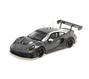 Porsche Porsche 911 (992) GT3 R Carbon Customer Delivery Version - 1:18 - Minichamps Porsche Porsche 911 (992) GT3 R Carbon Customer Delivery Version - 1:18 - Minichamps