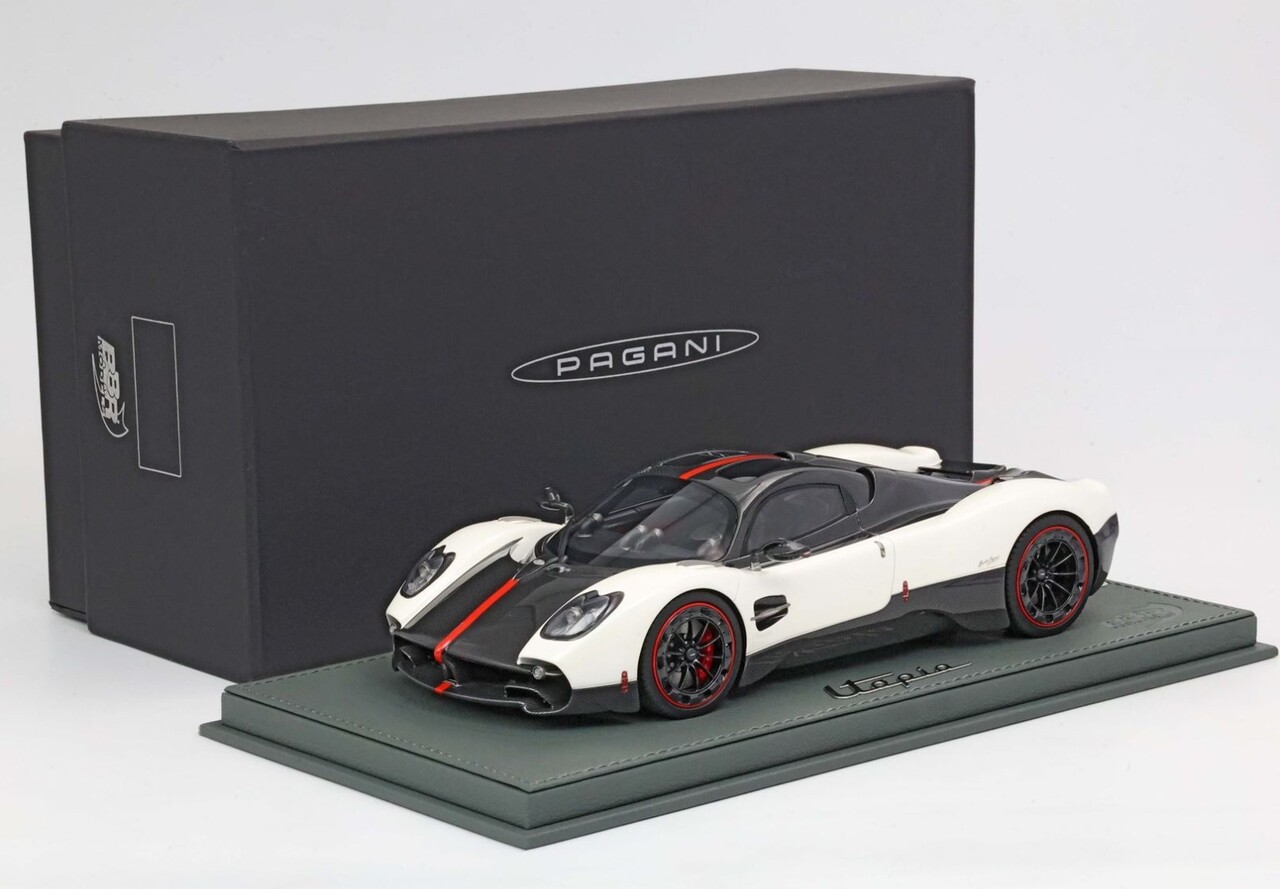 Pagani Pagani Utopia 2022 + Showcase - 1:18 - BBR