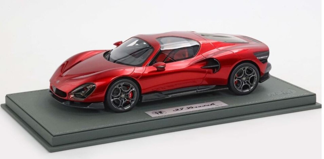 Alfa Romeo Alfa Romeo 33 Stradale 2025 + Showcase - 1:18 - BBR