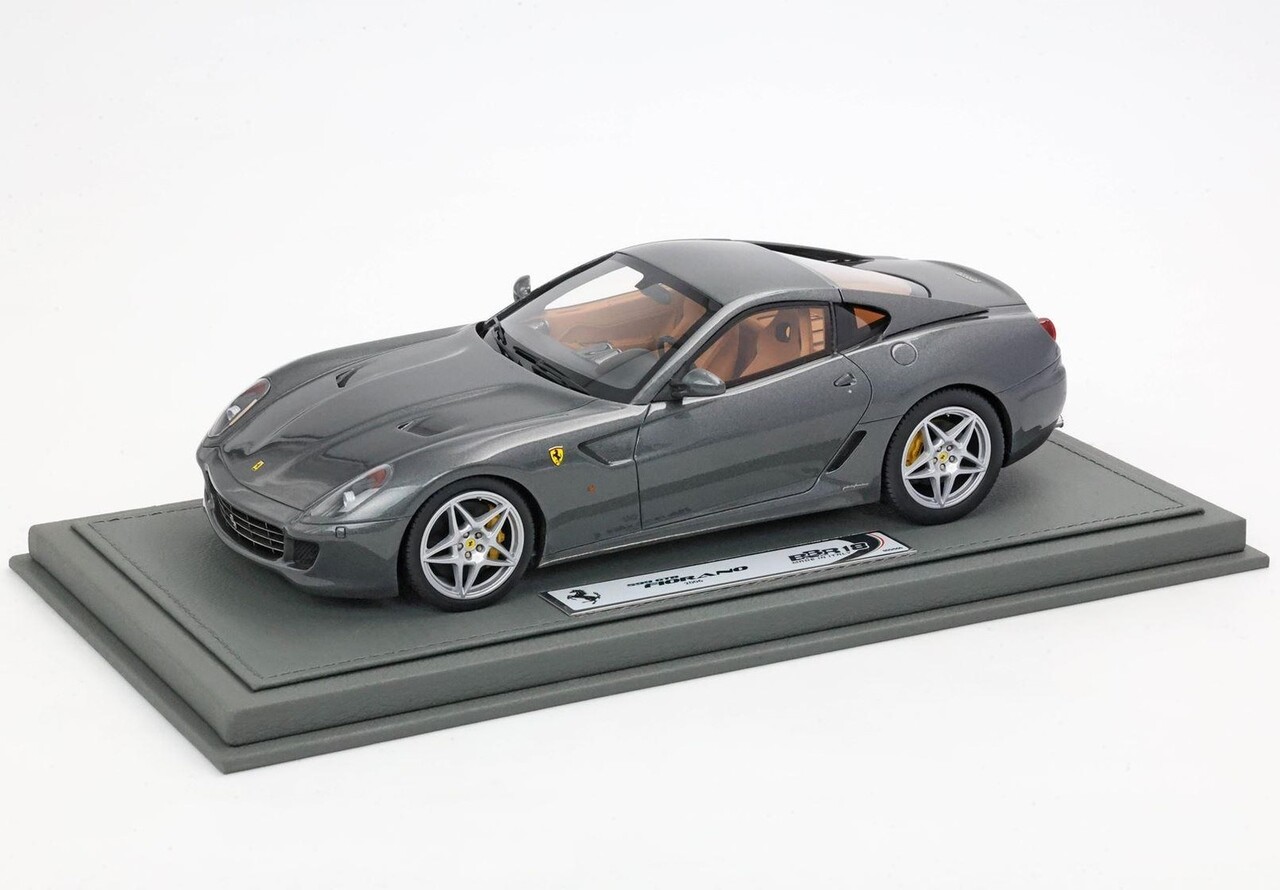 Ferrari Ferrari 599 GTB Fiorano 2006 Manuel Gear Box + Showcase - 1:18 - BBR