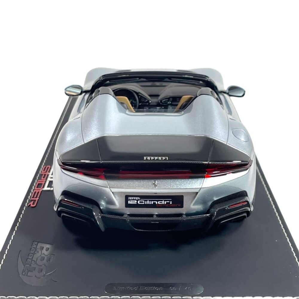 Ferrari Ferrari 12 Cil. V12 830cv Spider Open 2024 + Showcase - 1:18 - BBR