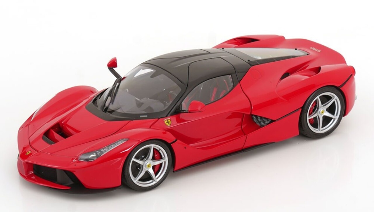 Ferrari Ferrari LaFerrari 2013 Silver Rims - 1:18 - BBR Ferrari Ferrari LaFerrari 2013 Silver Rims - 1:18 - BBR