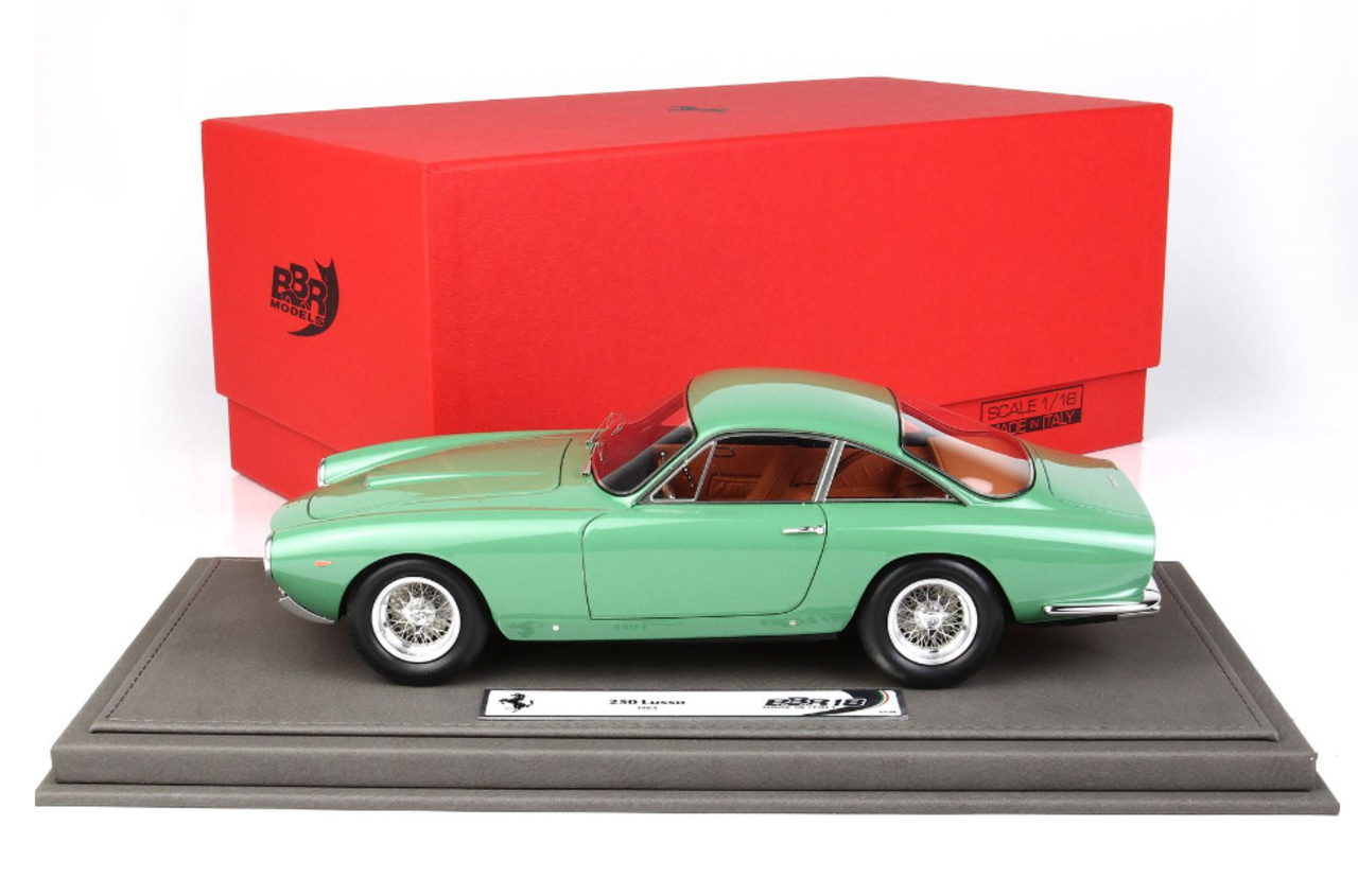 Ferrari Ferrari 250 Lusso Coupe Rain Version 1963 + Showcase - 1:18 - BBR