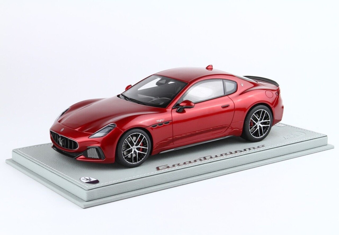 Maserati Maserati Granturismo Trofeo 2023 + Showcase - 1:18 - BBR