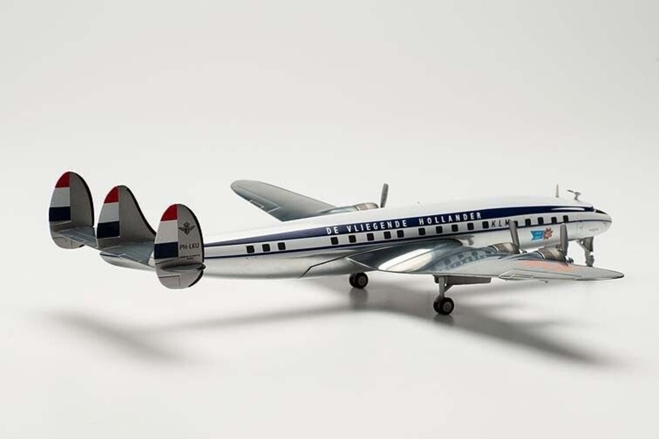 Lockheed Lockheed L-1049C Super Constellation 'KLM PH-LKU' - 1:200 - Herpa