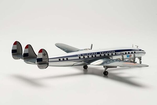 Lockheed Lockheed L-1049C Super Constellation 'KLM PH-LKU' - 1:200 - Herpa