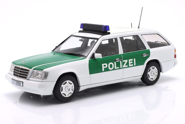 Mercedes-Benz Mercedes-Benz E-Class T-Model German Police 1995 - 1:18 - Triple 9 Collection Mercedes-Benz Mercedes-Benz E-Class T-Model German Police 1995 - 1:18 - Triple 9 Collection