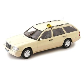 Mercedes-Benz Mercedes-Benz E-Class T-Model German Taxi 1995 - 1:18 - Triple 9 Collection Mercedes-Benz Mercedes-Benz E-Class T-Model German Taxi 1995 - 1:18 - Triple 9 Collection