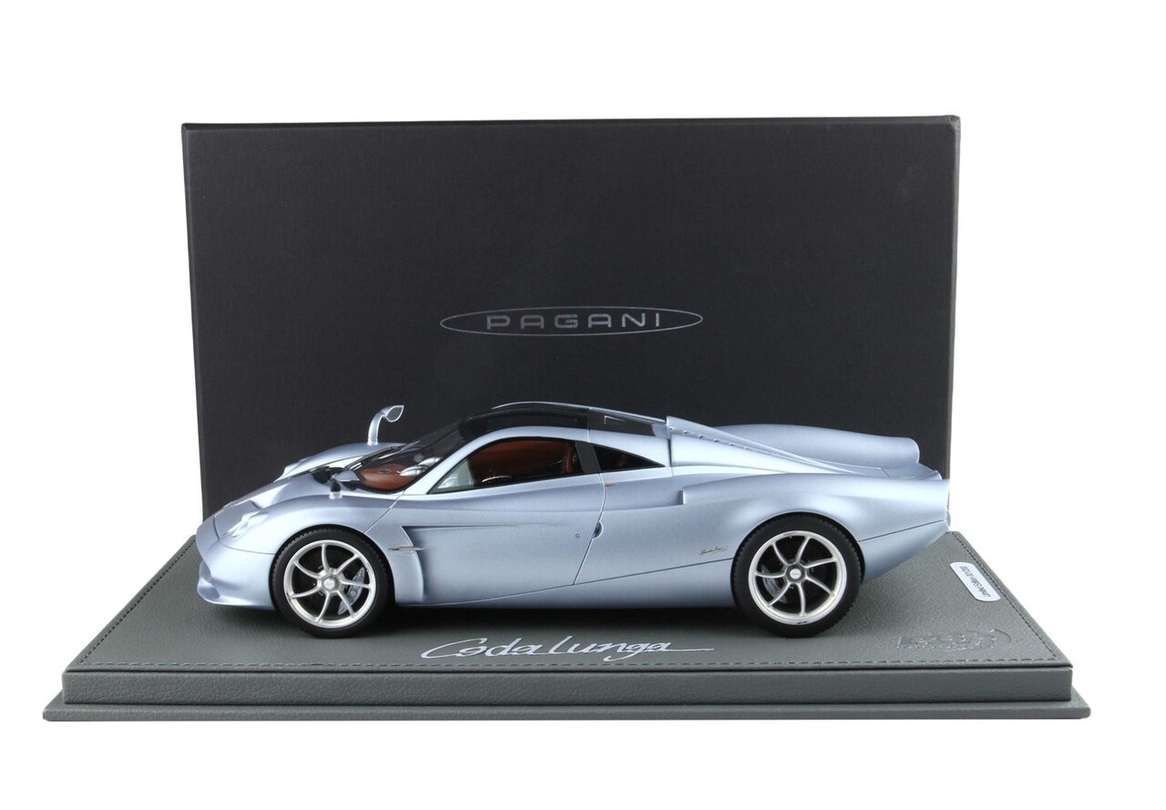 Pagani Pagani Huyara Codalunga 2022 + Showcase - 1:18 - BBR