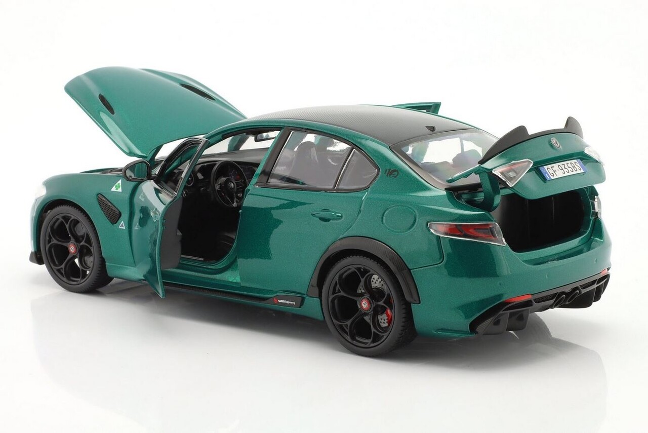 Alfa Romeo Alfa Romeo Giulia GTA - 1:18 - Bburago