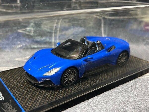 Maserati Maserati MC20 Cielo Spider 2022 + MMXX Design Rims - 1:43 - BBR