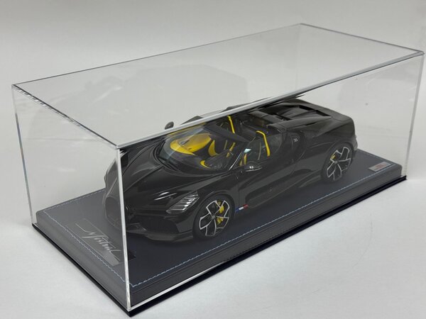 Bugatti Bugatti Mistral W16 2023 + Showcase  - 1:18 - MR Collection Models