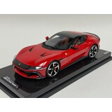 Ferrari Ferrari 12 Cilinders Coupe V12 830CV 2024 + Showcase  - 1:18 - MR Collection Models