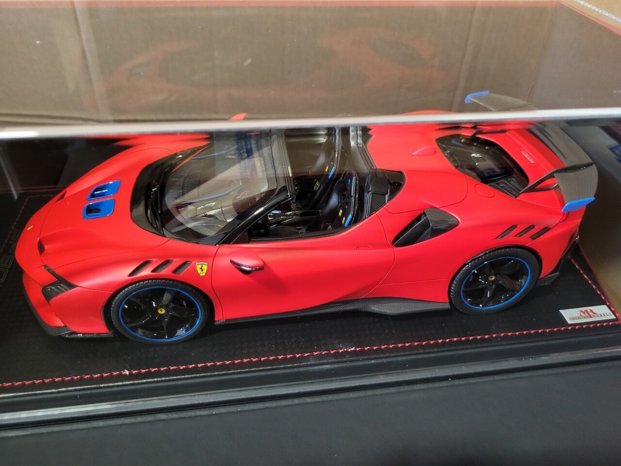 Ferrari Ferrari SF 90 XX Stradale Spider 2024 + Showcase - 1:43 - MR Collection Models