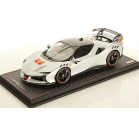 Ferrari Ferrari SF 90 XX Stradale 2024 + Showcase  - 1:43 - MR Collection Models