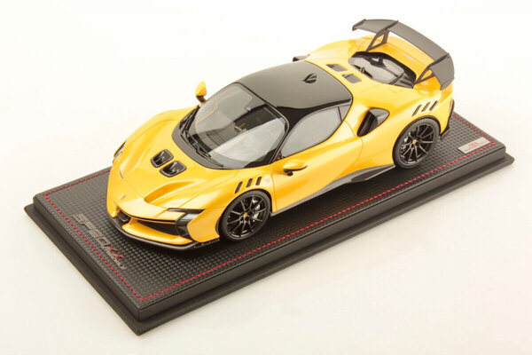 Ferrari Ferrari SF 90 XX Stradale 2024 + Showcase  - 1:43 - MR Collection Models