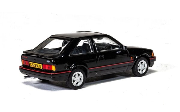 Ford Ford Escort MKIV XR3i RHD 1986 'England Version' -1:43 - Vanguards Ford Ford Escort MKIV XR3i RHD 1986 'England Version' -1:43 - Vanguards
