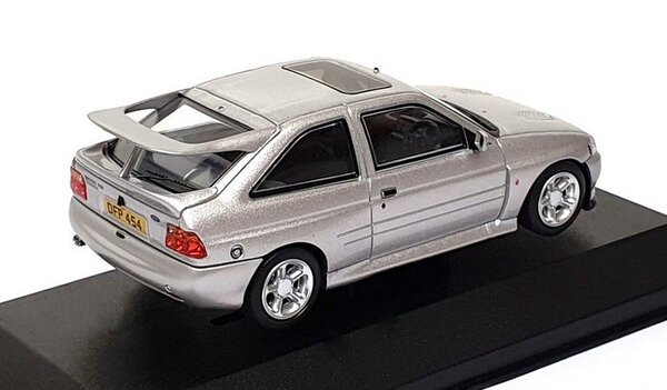 Ford Ford Escort RS Cosworth Luxury 1993 -1:43 - Vanguards Ford Ford Escort RS Cosworth Luxury 1993 -1:43 - Vanguards
