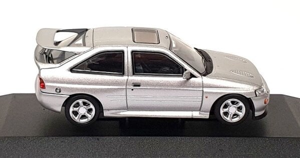 Ford Ford Escort RS Cosworth Luxury 1993 -1:43 - Vanguards Ford Ford Escort RS Cosworth Luxury 1993 -1:43 - Vanguards