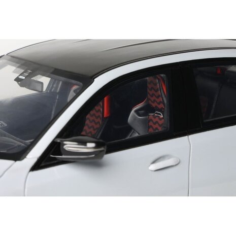 BMW BMW M3 CS - 1:18 - GT Spirit BMW BMW M3 CS - 1:18 - GT Spirit