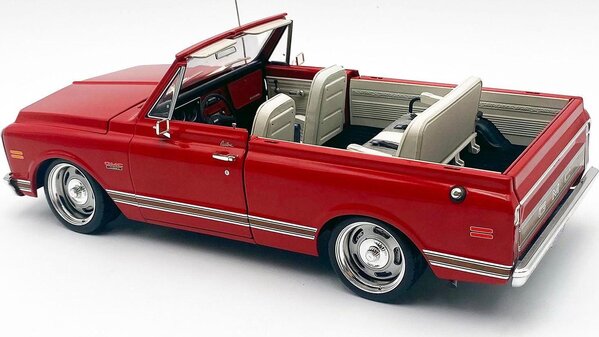 GMC GMC Jimmy 4x4 Custom Hard Top Low Rider 1970 - 1:18 - ACME
