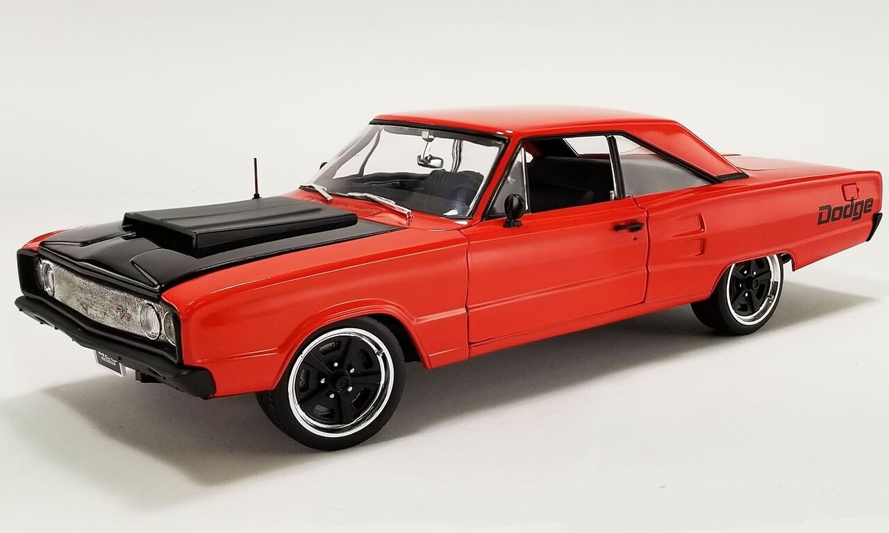 Plymouth Plymouth Coronet R/T Restomod 1967 - 1:18 - ACME