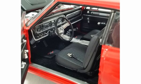 Plymouth Plymouth Coronet R/T Restomod 1967 - 1:18 - ACME