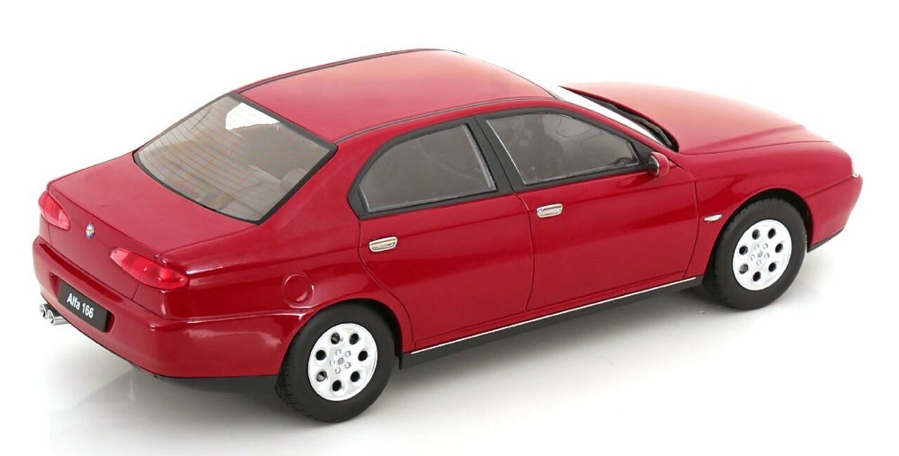 Alfa Romeo Alfa Romeo 166 1999 - 1:18 - Triple 9 Collection Alfa Romeo Alfa Romeo 166 1999 - 1:18 - Triple 9 Collection