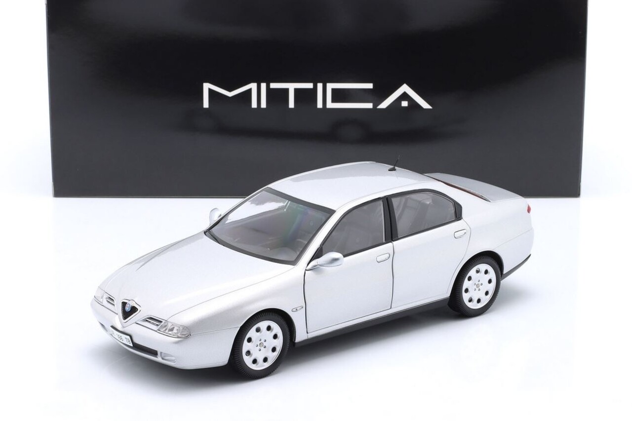 Alfa Romeo Alfa Romeo 166 2.0 V6 TB 1998 - 1:18 - Mitica