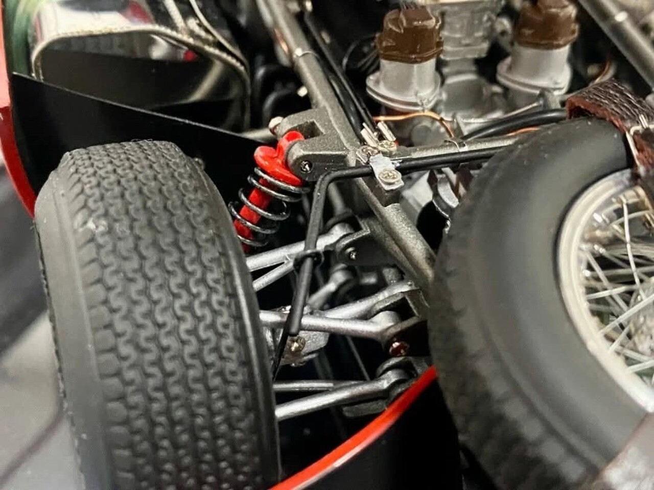 Ferrari Ferrari 250 LM 3.3L V12 #27 Team Scuderia Filipinetti 6th 24H Le Mans 1965 - 1:18 - CMC Ferrari Ferrari 250 LM 3.3L V12 #27 Team Scuderia Filipinetti 6th 24H Le Mans 1965 - 1:18 - CMC