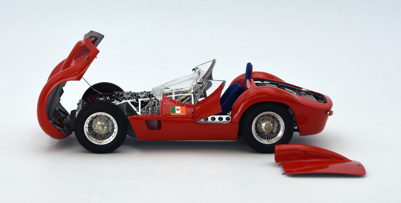 Maserati Maserati Tipo 61 2.9L Spider Birdcage Goodwood Revival 2008 (UK) - 1:18 - CMC Maserati Maserati Tipo 61 2.9L Spider Birdcage Goodwood Revival 2008 (UK) - 1:18 - CMC