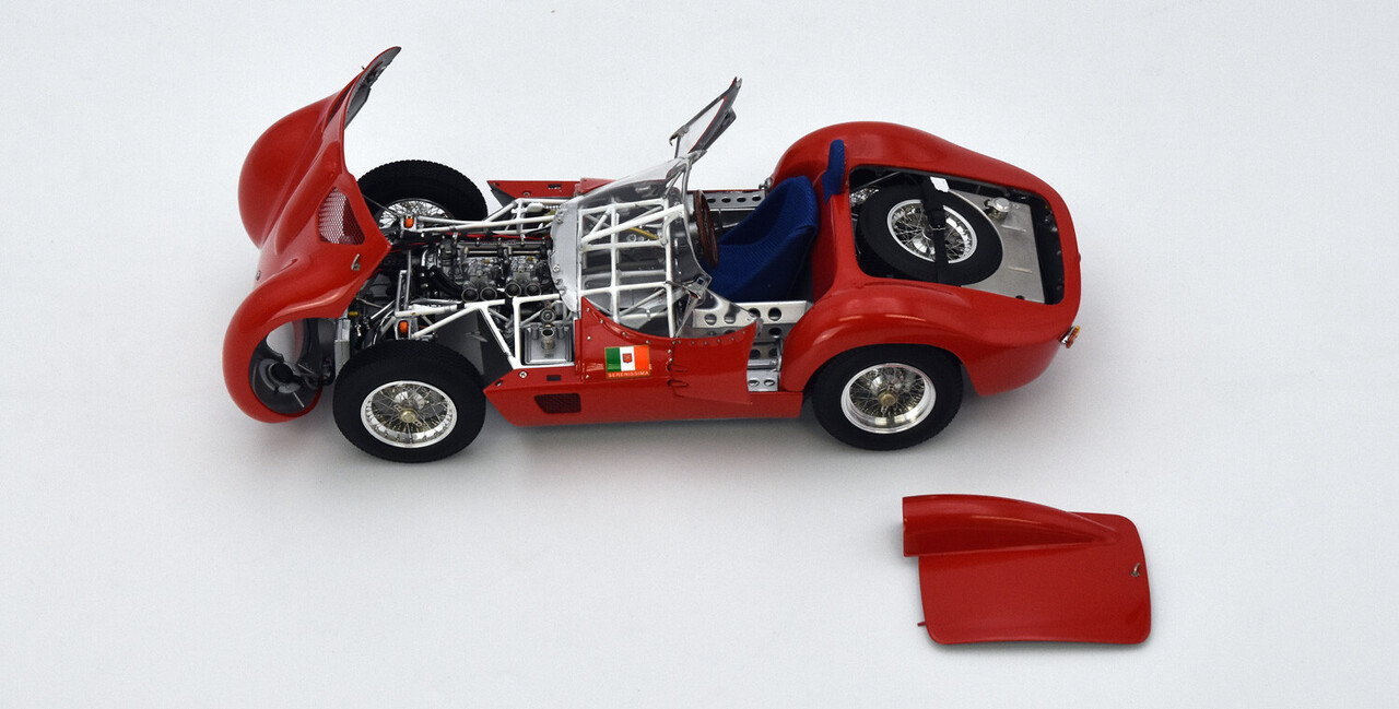 Maserati Maserati Tipo 61 2.9L Spider Birdcage Goodwood Revival 2008 (UK) - 1:18 - CMC Maserati Maserati Tipo 61 2.9L Spider Birdcage Goodwood Revival 2008 (UK) - 1:18 - CMC