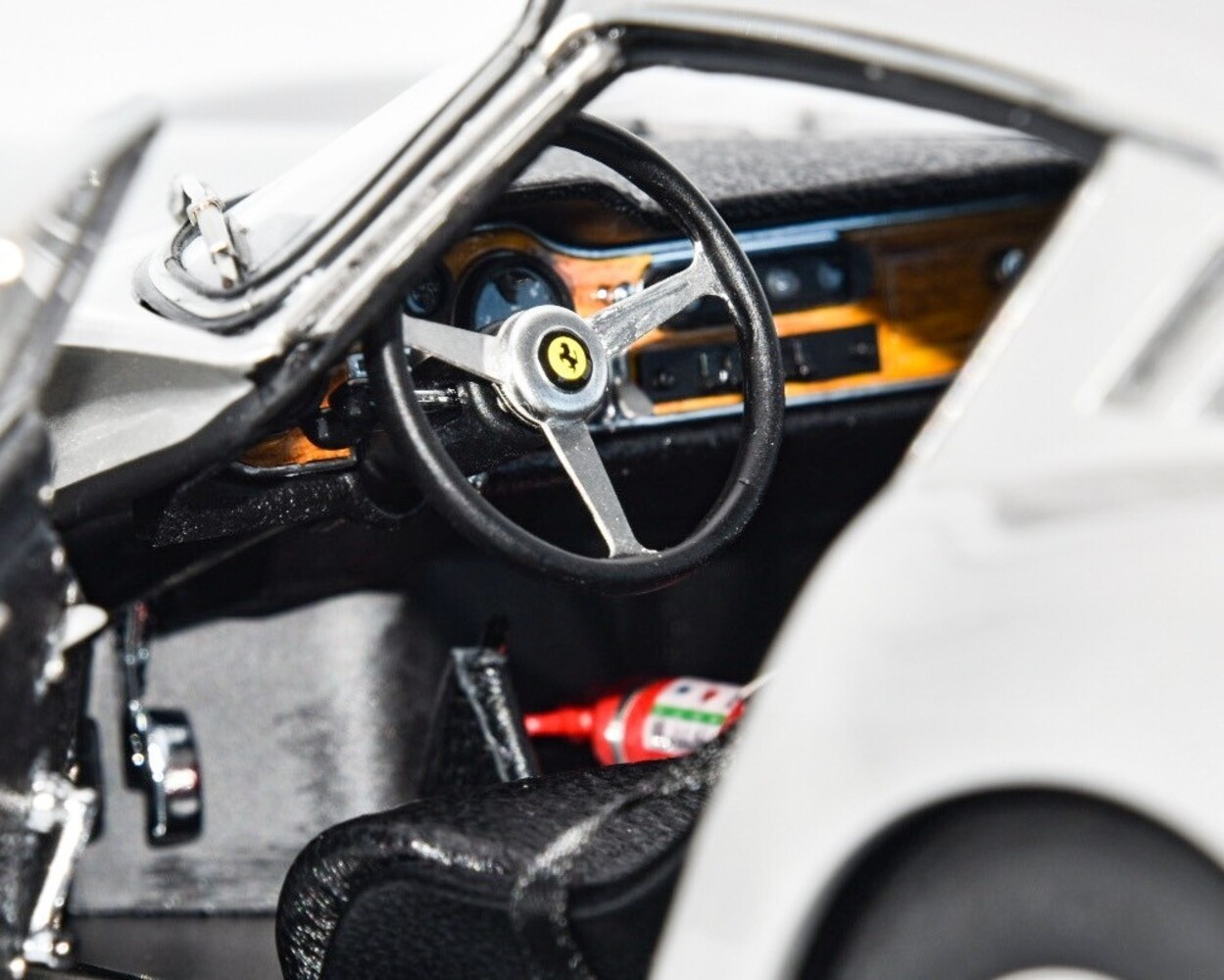 Ferrari Ferrari 275 GTB/C Competizione #98 500Km Mugello (Italy) 1966 - 1:18 - CMC