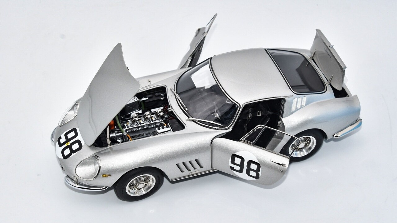 Ferrari Ferrari 275 GTB/C Competizione #98 500Km Mugello (Italy) 1966 - 1:18 - CMC