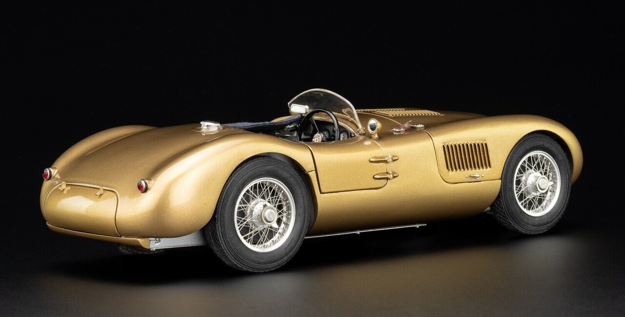 Jaguar Jaguar C-Type Spider 1952 'Special Edition Techno Classica 2020' - 1:18 - CMC Jaguar Jaguar C-Type Spider 1952 'Special Edition Techno Classica 2020' - 1:18 - CMC