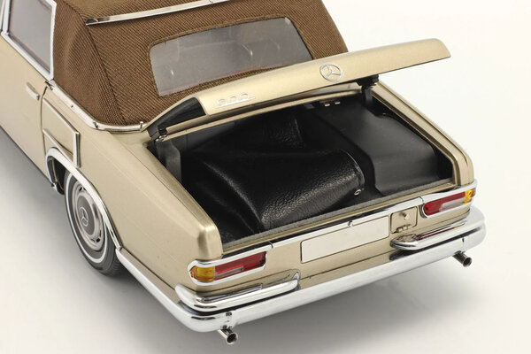 Mercedes-Benz Mercedes-Benz S-Class 600 Pullman W100 Landaulet Soft-Top Semiconvertible 1972 - 1:18 - CMC