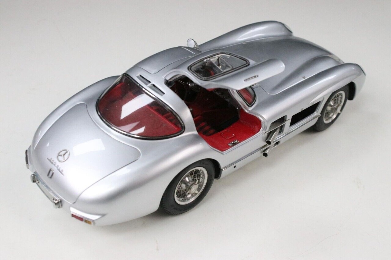 Mercedes-Benz Mercedes-Benz 300 SLR Uhlenhaut Coupé 1955  - 1:18 - CMC