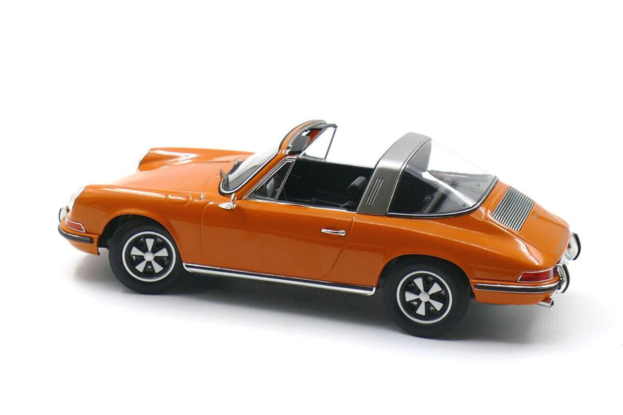 Porsche Porsche 911 T targa 1970 - 1:18 - Norev