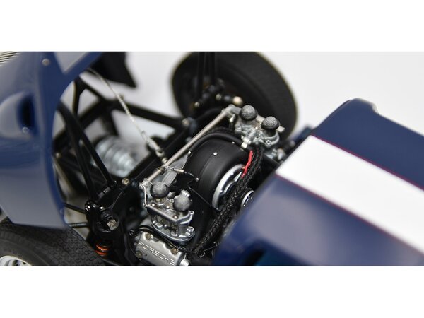 Porsche Porsche 904 Carrera GTS Bonhams Scotsdale Auction (USA) 2017 - 1:18 - CMC Porsche Porsche 904 Carrera GTS Bonhams Scotsdale Auction (USA) 2017 - 1:18 - CMC