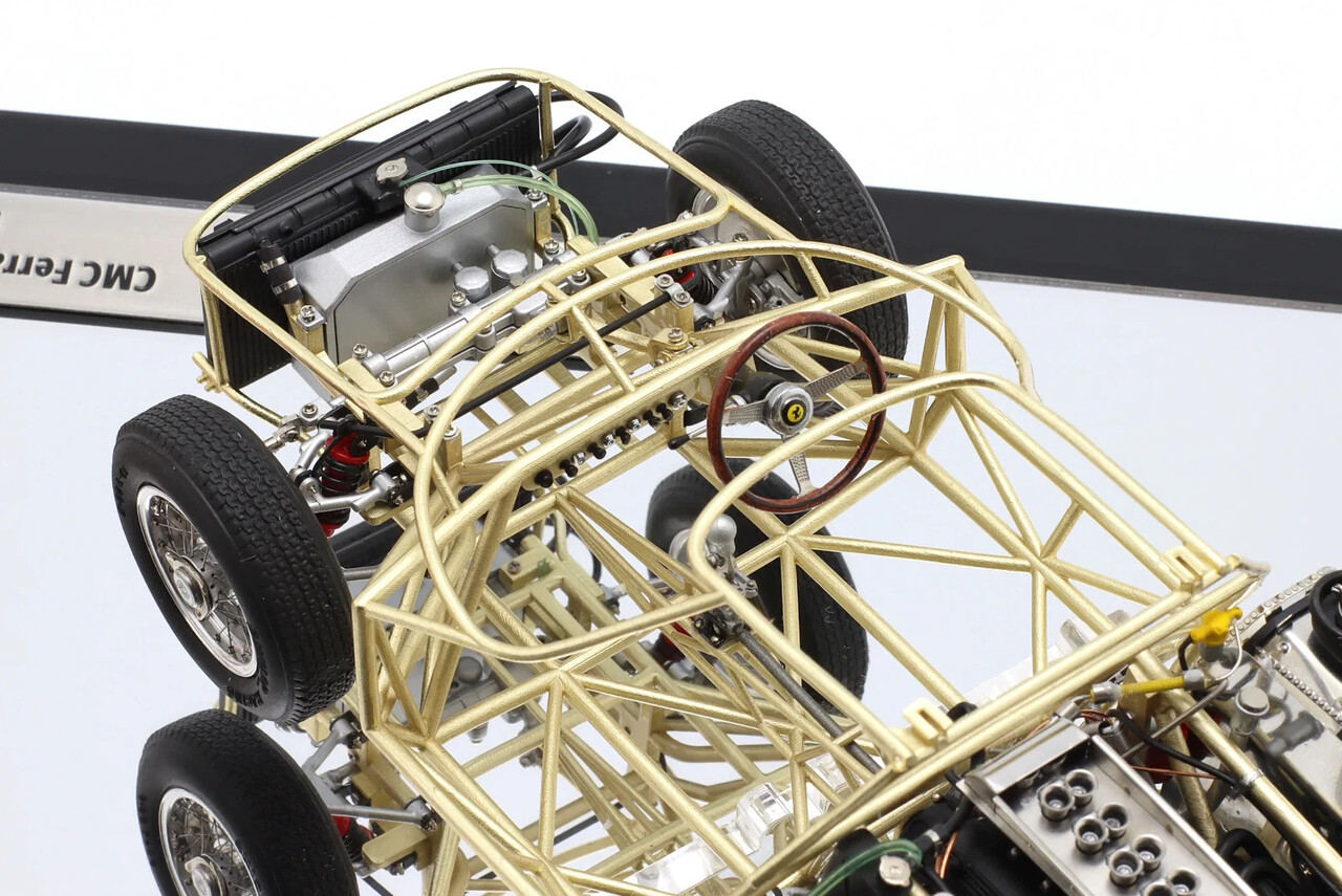 Ferrari Ferrari 250 LM Rolling Chassis + Body in Showcase - 1:18 - CMC