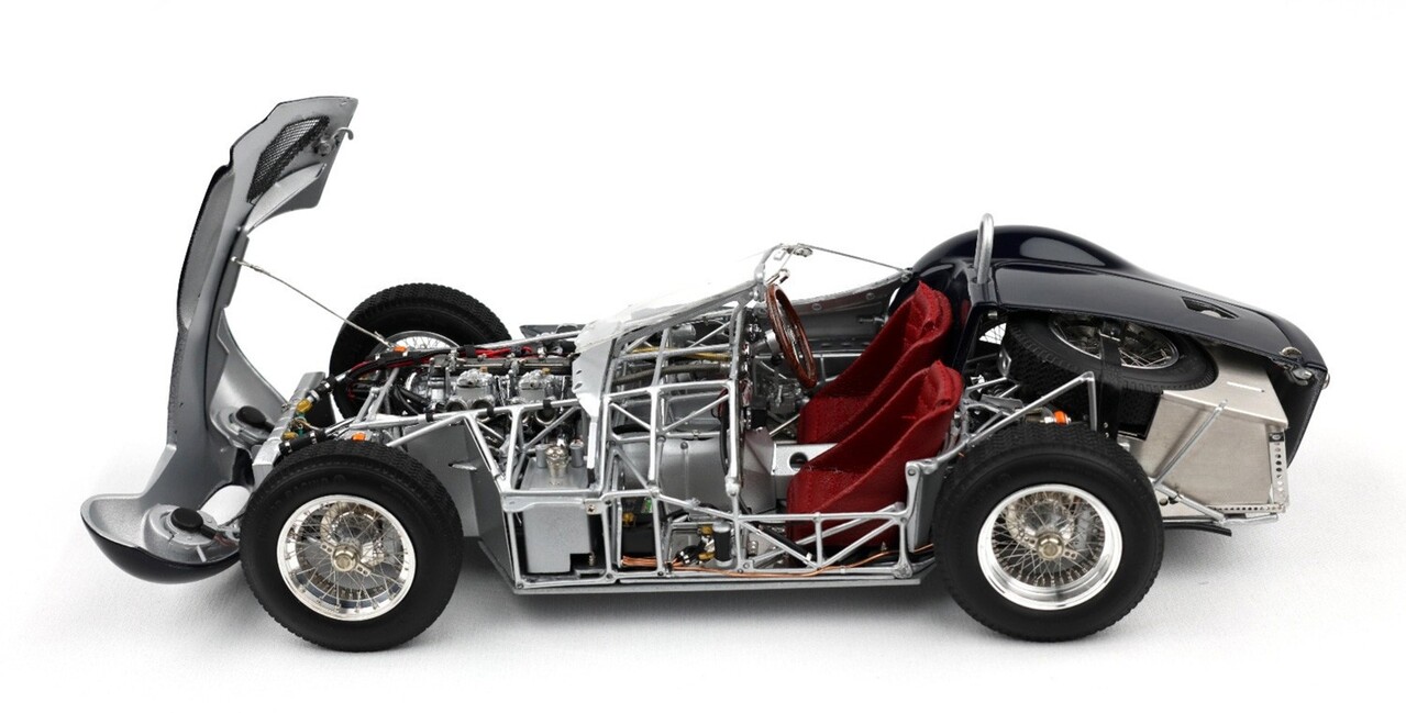 Maserati Maserati Tipo 60/61  Birdcage Cut-off  Special Model Classic Gala Schwetzingen 2025 (Including Showcase) - 1:18 - CMC