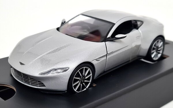 Aston Martin Aston Martin DB10 'James Bond Spectre' - 1:36 - Corgi Aston Martin Aston Martin DB10 'James Bond Spectre' - 1:36 - Corgi