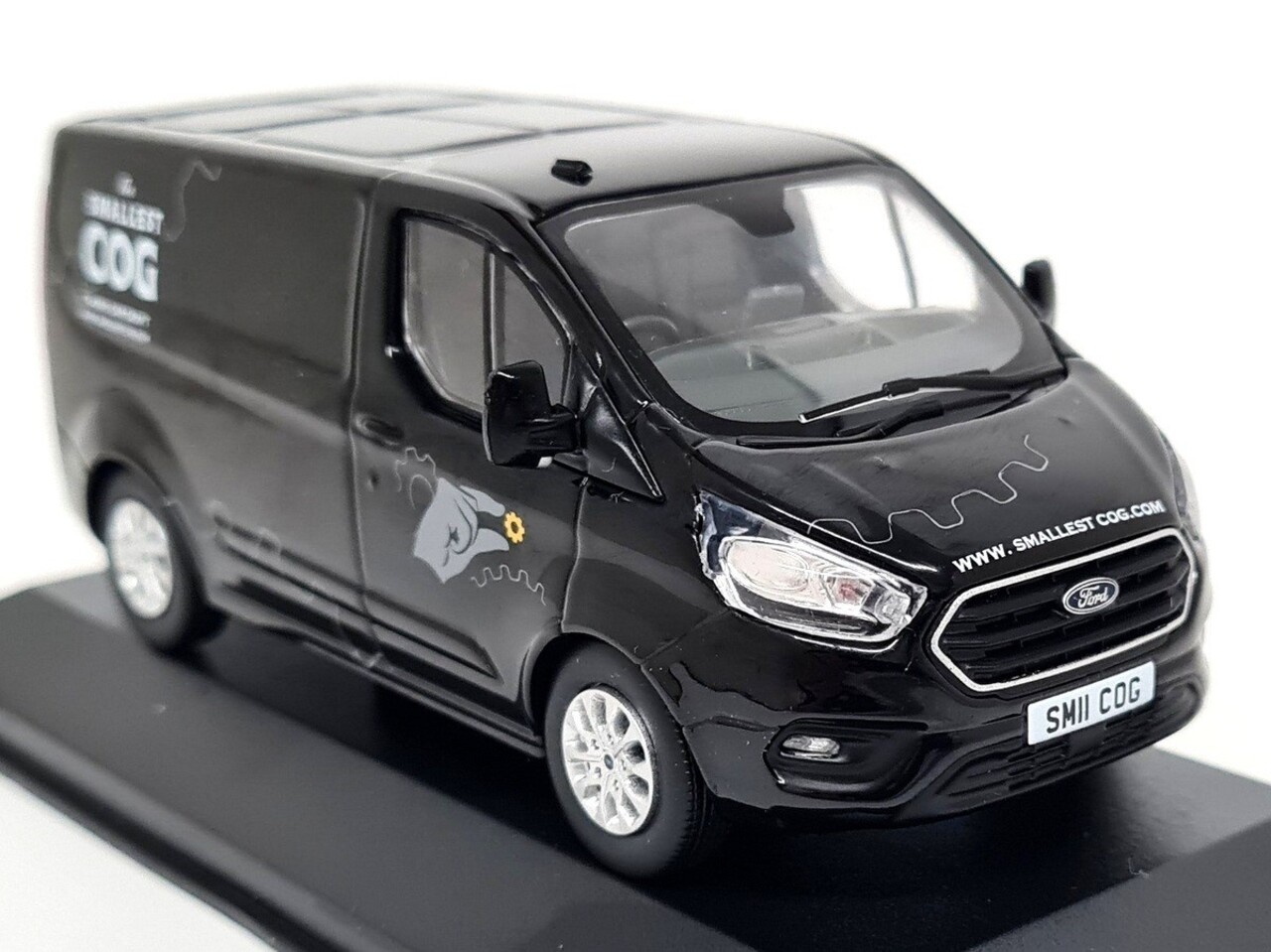 Ford Ford Transit Custom Leader 300L1 2.0TDCi 'Richard Hammond's The Smallest Cog'  - 1:43 - Corgi / Vanguards