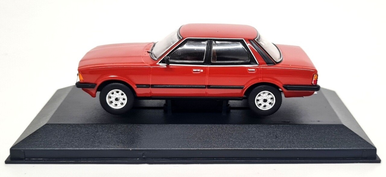 Ford Ford Cortina MK V 1.6 GL  - 1:43 - Corgi / Vanguards