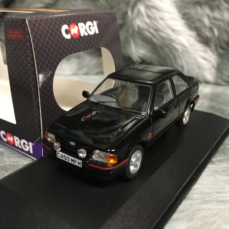 Ford Ford Escort MK IV XR3i 1990  - 1:43 - Corgi / Vanguards