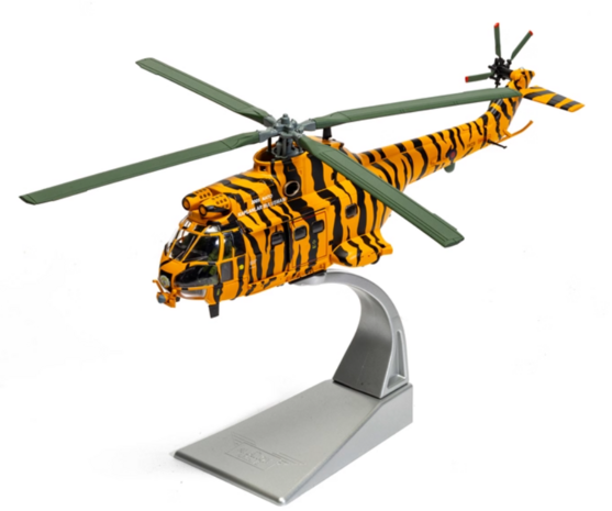 Westland Westland Puma HC-1 XW231 RAF 230 2005 'Nato Tiger' - 1:72 - Corgi