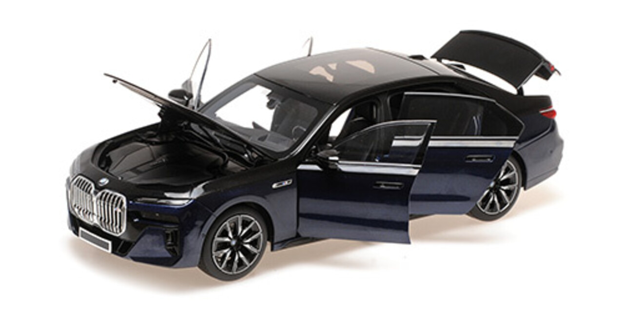BMW BMW i7 M70 - 1:18 - Minichamps