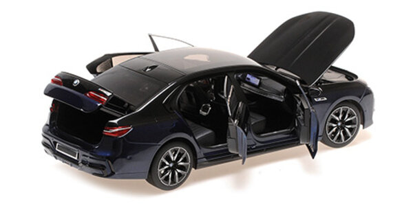 BMW BMW i7 M70 (G70) 2024 - 1:18 - Minichamps